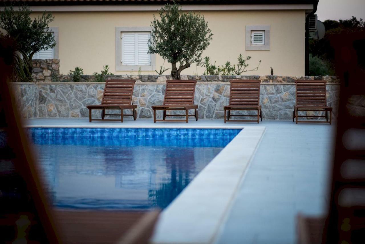 Luxury Villa Viktorija Linardići Eksteriør bilde